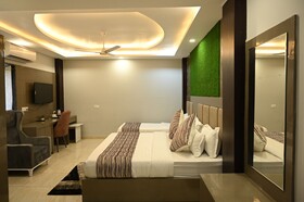Hotel Vasdaa Grand