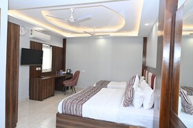 Hotel Vasdaa Grand