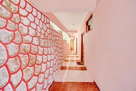 Kanha Palace by OYO Rooms