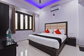 FabHotel Mayank Residency
