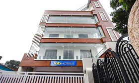 FabHotel Mayank Residency