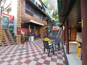 Osho Resorts by OYO Rooms