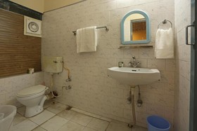 Osho Resorts by OYO Rooms