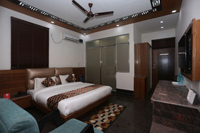 OYO 121 Green View