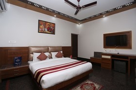 OYO 121 Green View