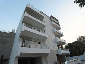 OYO 14945 Hotel Uk 07