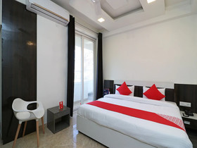 OYO 15432 Flagship Hotel The Nest