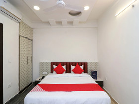 OYO 15432 Flagship Hotel The Nest