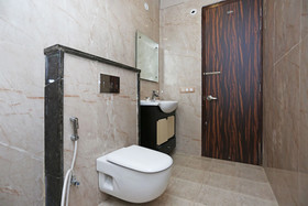 OYO 15566 Hotel Rosewood Inn
