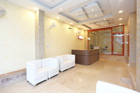 OYO 15566 Hotel Rosewood Inn