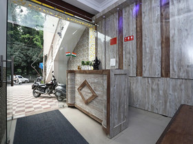 OYO 17085 Bhagat Residency