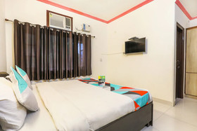 OYO 9963 Hotel Raja Palace by FabExpress