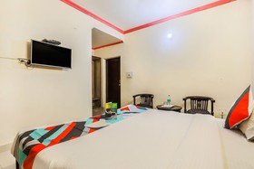 OYO 9963 Hotel Raja Palace by FabExpress