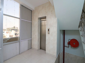 Paras Guest House By OYO Rooms