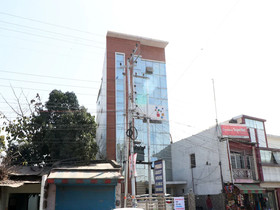 Paras Guest House By OYO Rooms