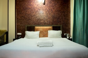 Rhodo Inn