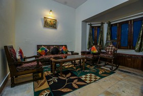 Samar Nivas Home Stay by OYO Rooms