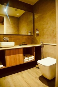 Sapphire Sky Hotel