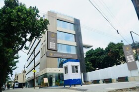 Sapphire Sky Hotel