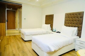 Sapphire Sky Hotel