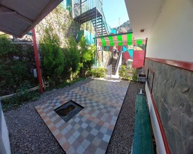 Veenu's Cottage