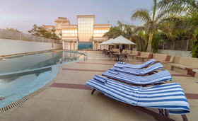 V One Hotel - The Competent Palace