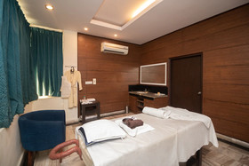 V One Hotel - The Competent Palace