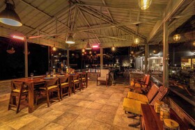 ama Stays & Trails Barefoot Bungalow, Dhanaulti