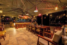 ama Stays & Trails Barefoot Bungalow, Dhanaulti