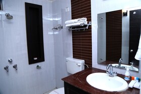Haut Monde Hill Stream Resort and Spa