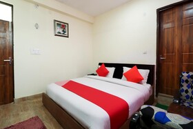 Silver Dew Resorts by OYO Rooms