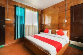 Silver Dew Resorts by OYO Rooms