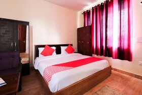Silver Dew Resorts by OYO Rooms