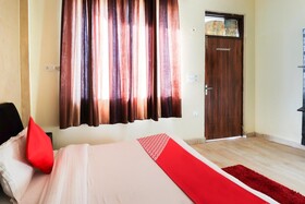 Silver Dew Resorts by OYO Rooms