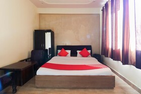 Silver Dew Resorts by OYO Rooms