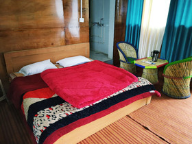 Silver Dew Resorts Hotel And Restaurant