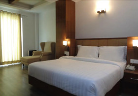 Himalayan Splendour Resort