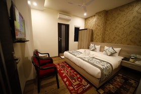 Alankar Hotel