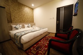 Alankar Hotel