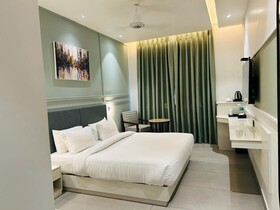 Five Elements Hotels - Goldleaf Haldwani