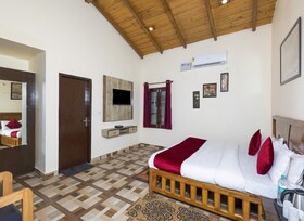 Goroomgo Mid Forest House Kalaguri