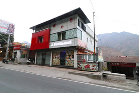 Green Valley By OYO Rooms