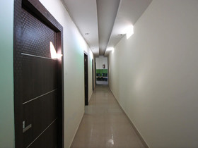Hotel Ess Kay