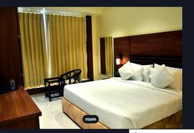 Hotel Pearl Inn