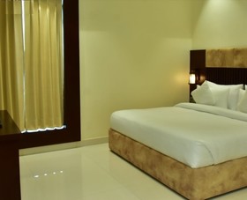 Hotel Pearl Inn