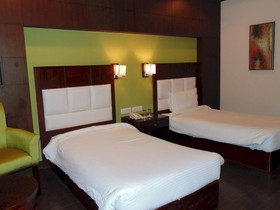 Hotel Saurabh Candy By Peppermint