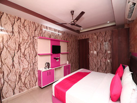 Jatin Hotel By OYO Rooms