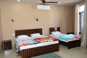 Krazy Hotel