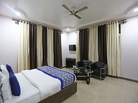 Sheetal Hotel
