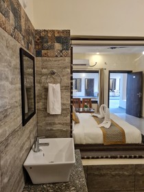 Vow Resorts & Spa Corbett